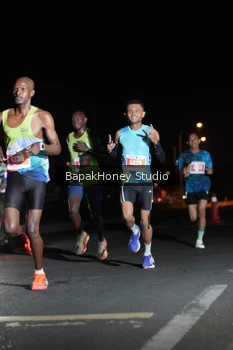Runner Photo 4470119