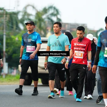 Runner Photo 4470181