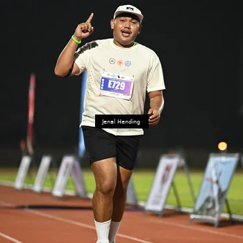 Runner Photo 4470215