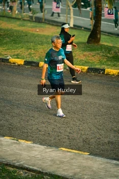 Runner Photo 4470237