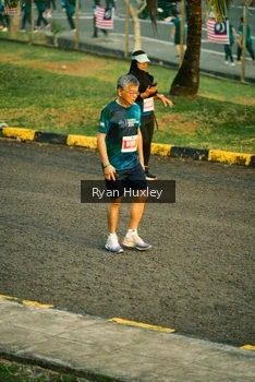 Runner Photo 4470252