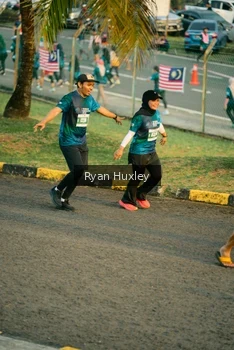 Runner Photo 4470324
