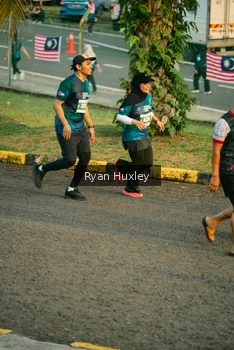 Runner Photo 4470379