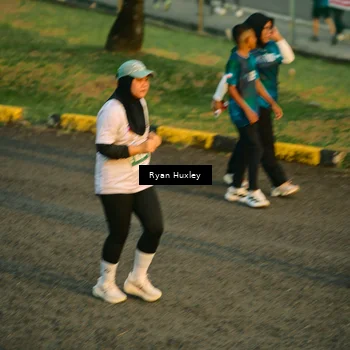 Runner Photo 4470475