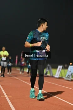 Runner Photo 4470503