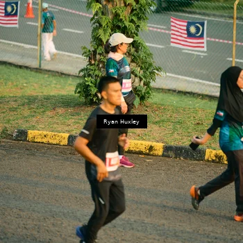 Runner Photo 4470601