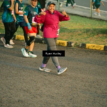 Runner Photo 4471063