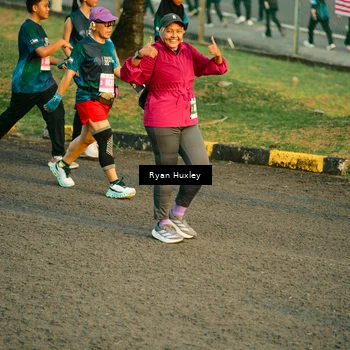 Runner Photo 4471092