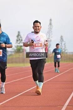 Runner Photo 4471103
