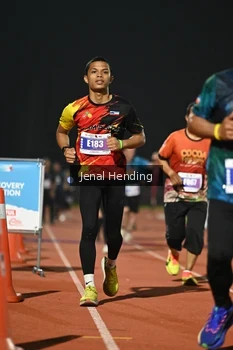 Runner Photo 4471220