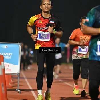 Runner Photo 4471223