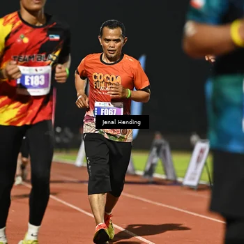 Runner Photo 4471234