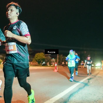 Runner Photo 4471478