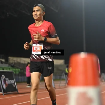 Runner Photo 4471663