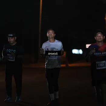 Runner Photo 4473281