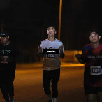Runner Photo 4473395