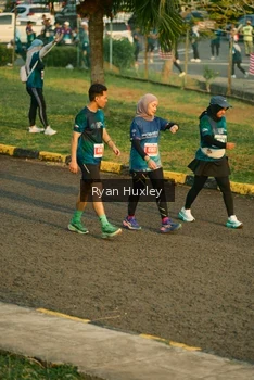 Runner Photo 4473407