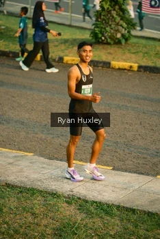 Runner Photo 4473497