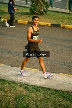 Runner Photo 4473498