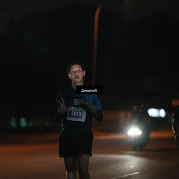 Runner Photo 4473529