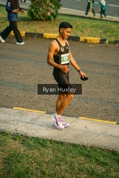 Runner Photo 4473539
