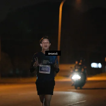 Runner Photo 4473603