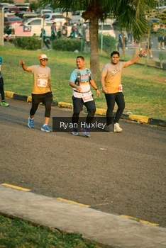 Runner Photo 4473655