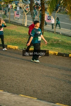 Runner Photo 4473657