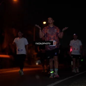 Runner Photo 4473767