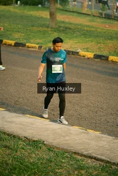 Runner Photo 4473944