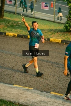 Runner Photo 4474029