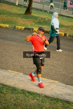 Runner Photo 4474100