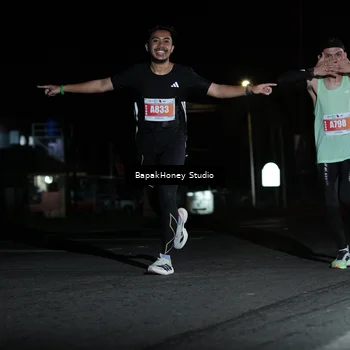 Runner Photo 4474115