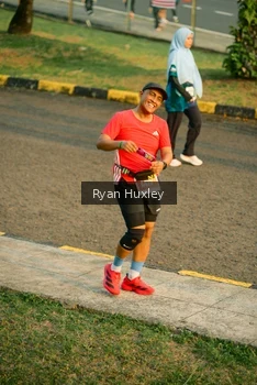 Runner Photo 4474171