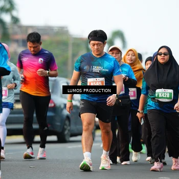 Runner Photo 4474333