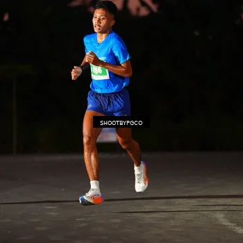 Runner Photo 4474368