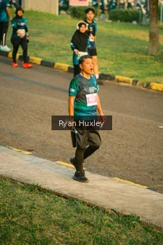 Runner Photo 4474369