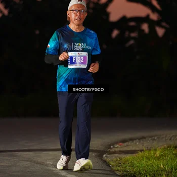 Runner Photo 4474406