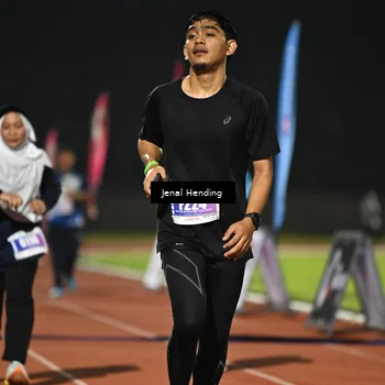 Runner Photo 4474496