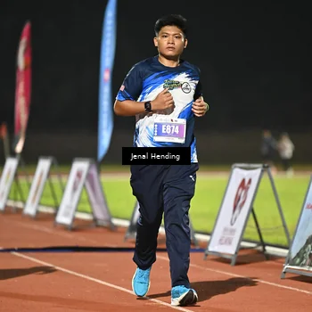 Runner Photo 4474609