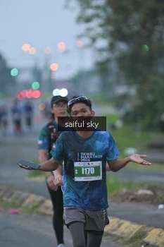 Runner Photo 4474764