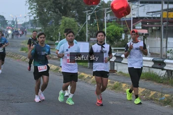 Runner Photo 4474769
