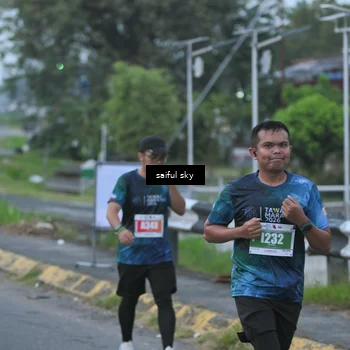Runner Photo 4474811