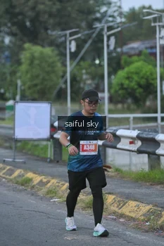 Runner Photo 4474813