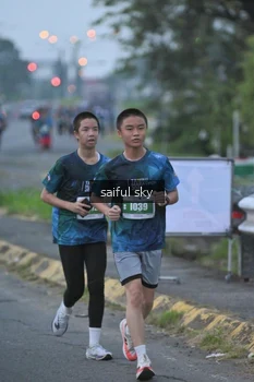 Runner Photo 4474823