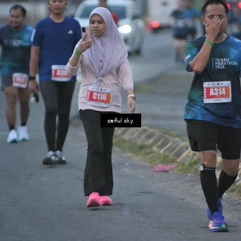 Runner Photo 4474833
