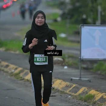 Runner Photo 4475037