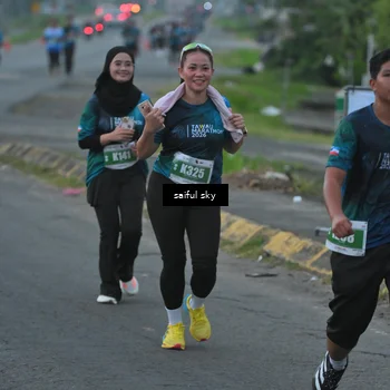 Runner Photo 4475075