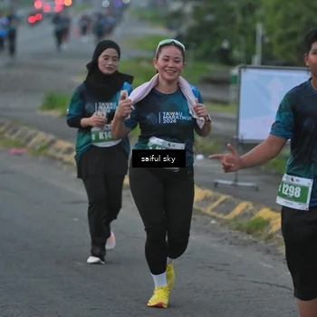 Runner Photo 4475080