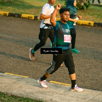 Runner Photo 4475149
